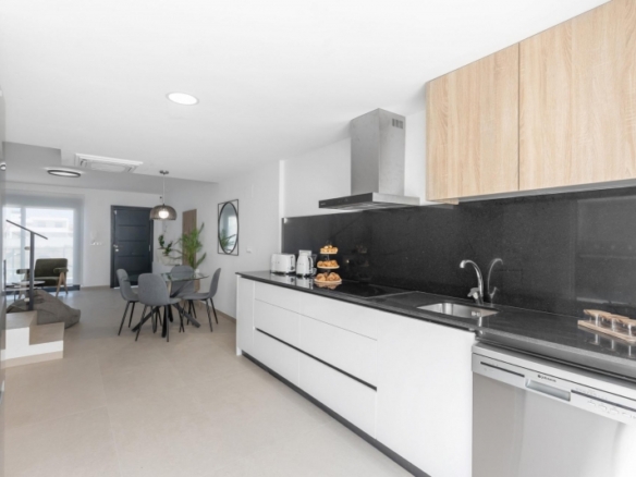 Casa adosada obra nueva en venta con piscina en Rafal