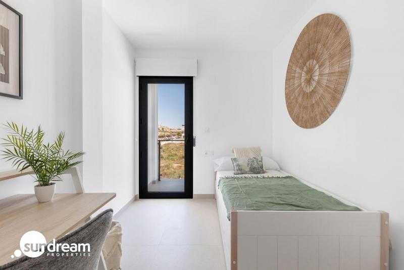 Casa adosada obra nueva en venta con piscina en Rafal