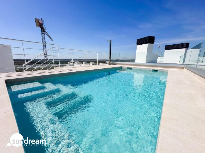 Ático en venta obra nueva en Golf Las Colinas Orihuela