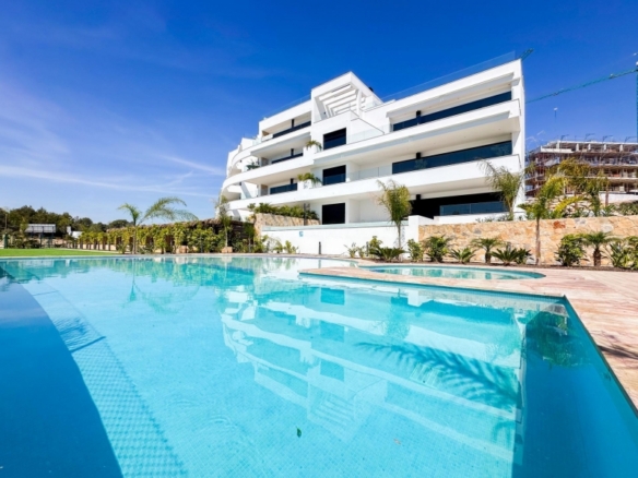 Ático en venta obra nueva en Golf Las Colinas Orihuela