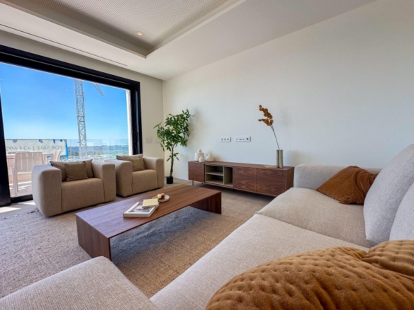 Ático en venta obra nueva en Golf Las Colinas Orihuela