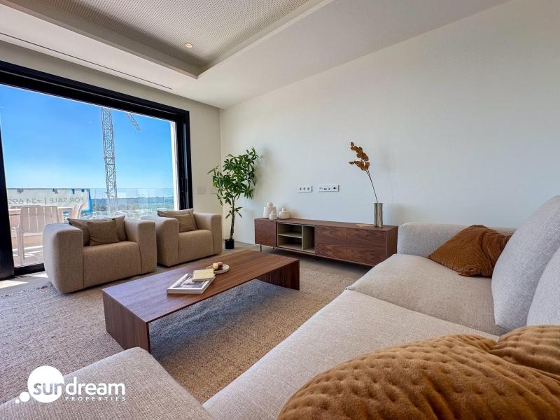 Ático en venta obra nueva en Golf Las Colinas Orihuela