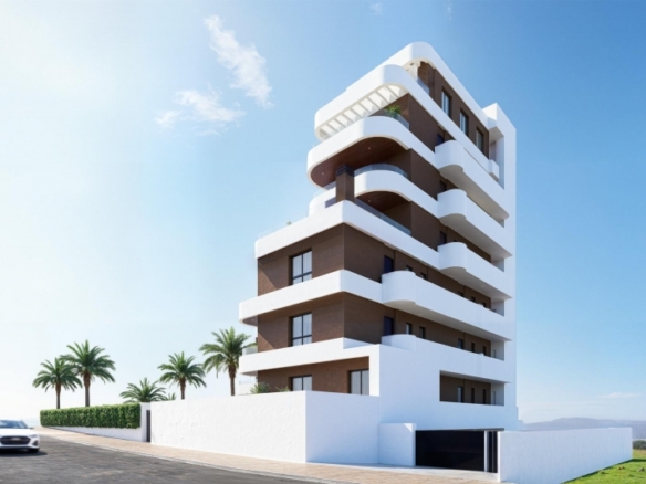 Ático en venta obra nueva con piscina en Guardamar