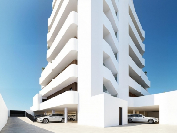 Ático en venta obra nueva con piscina en Guardamar