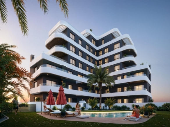 Ático en venta obra nueva con piscina en Guardamar