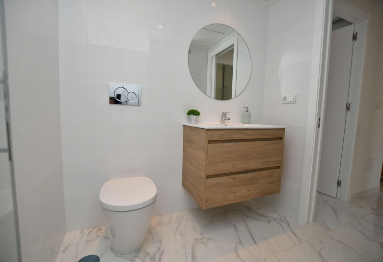 Bungalow en venta obra nueva con piscina San Miguel