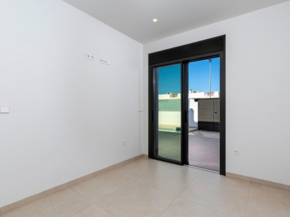 Ático en venta obra nueva y garaje Pilar de la Horadada
