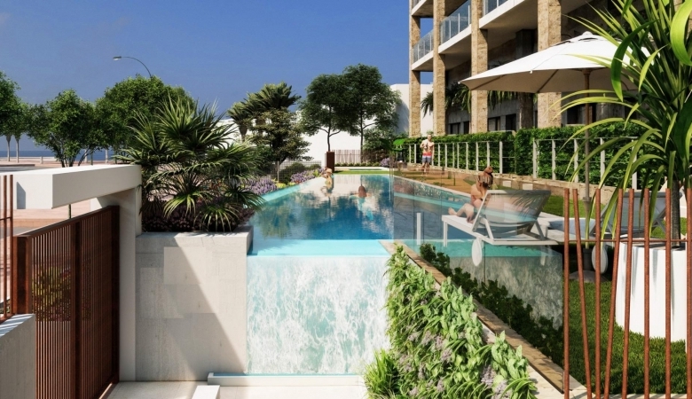 Apartamento de planta baja de 1 dormitorio frente al mar a la venta en Villajoyosa
