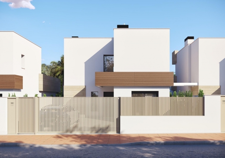 Villa de 3 dormitorios con piscina privada cerca de la playa en Santiago de la Ribera