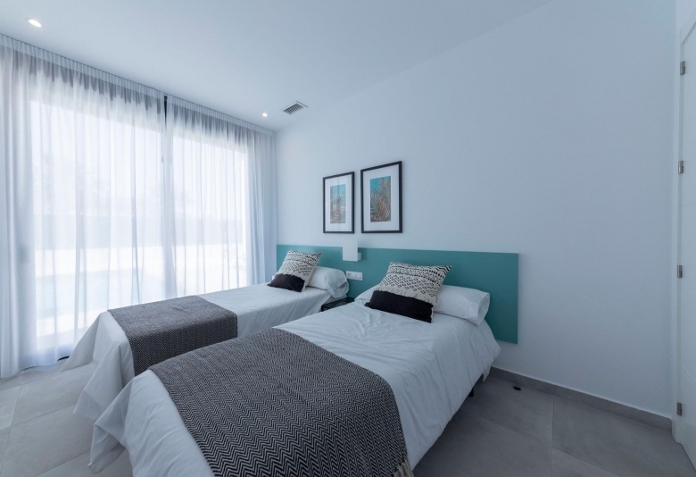 Villa independiente con 3 dormitorios y piscina privada a  la venta en Calasparra(Murcia)