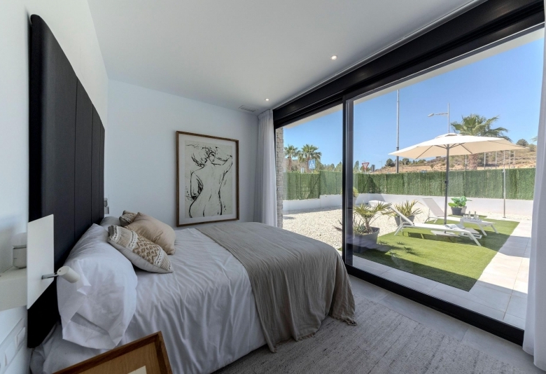 Villa independiente con 3 dormitorios y piscina privada a  la venta en Calasparra(Murcia)