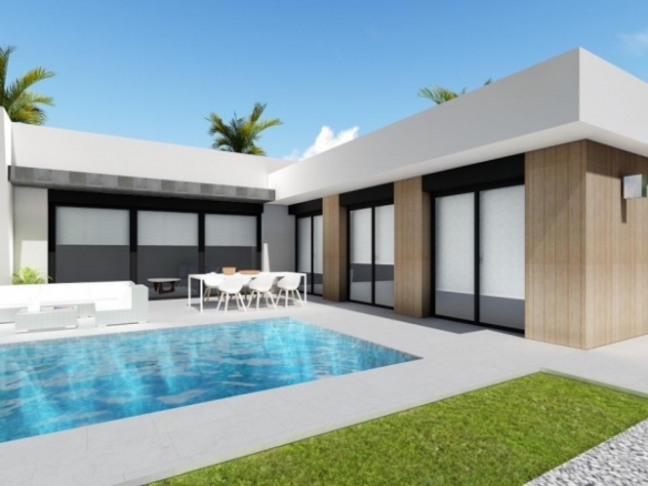 Villa independiente con 3 dormitorios y piscina privada a  la venta en Calasparra(Murcia)
