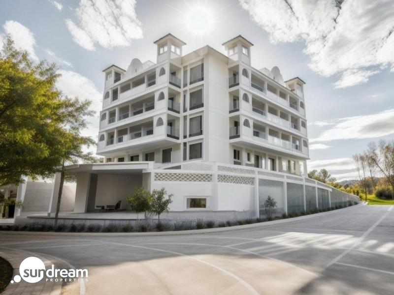 Ático de nueva construcción con 2 domritorios y solarium privado a la venta en Bigastro(Alicante)