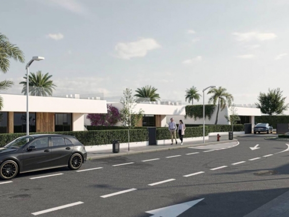 Villa de 3 dormitorios con piscina privada en El Campo de Golf De Alhama(Murcia)