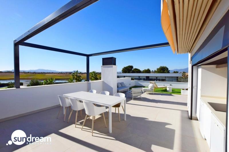g_42152-26-8 Villa de 3 dormitorios con piscina privada en El Campo de Golf De Alhama(Murcia)