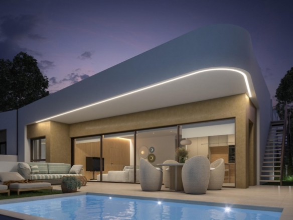 Villa en venta obra nueva con piscina en Dolores