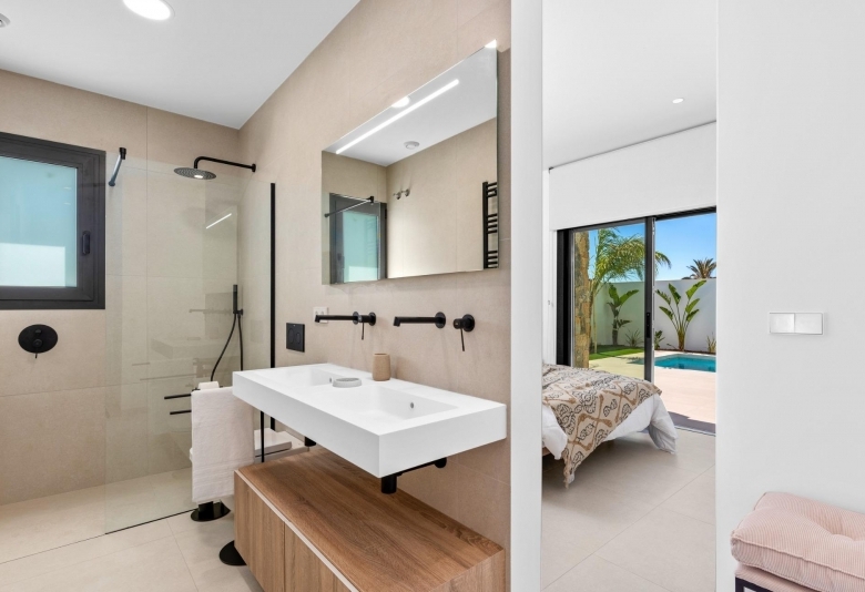 Villa en venta obra nueva con 3 habitaciones San Javier