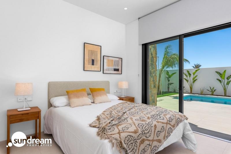 Villa en venta obra nueva con 3 habitaciones San Javier