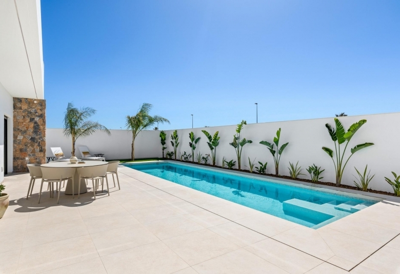 Villa en venta obra nueva con 3 habitaciones San Javier