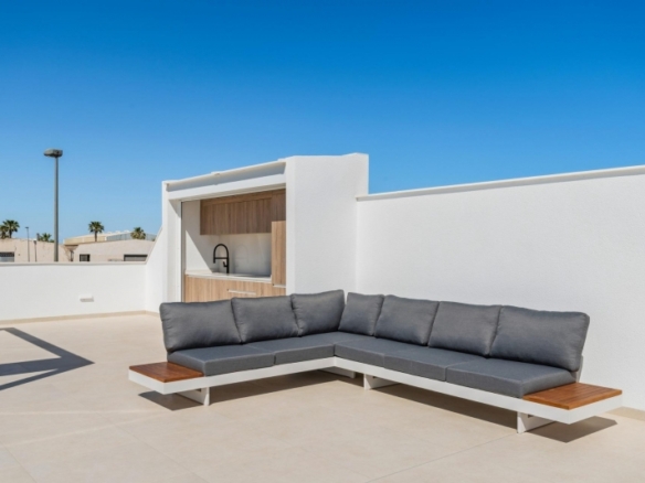 Villa en venta obra nueva con 3 habitaciones San Javier