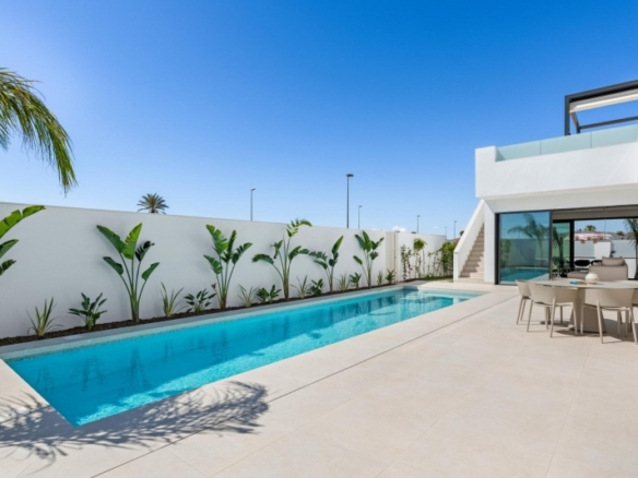 Villa en venta obra nueva con 3 habitaciones San Javier