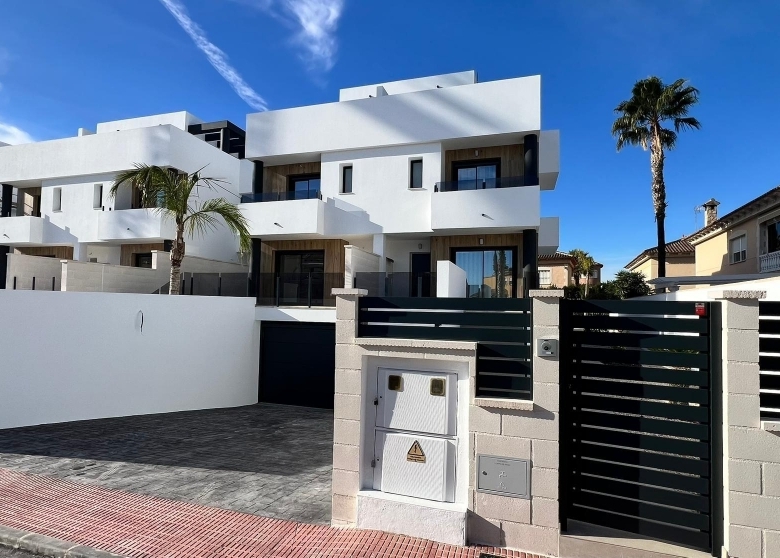 Villa en venta obra nueva 2 habitaciones en Benferri