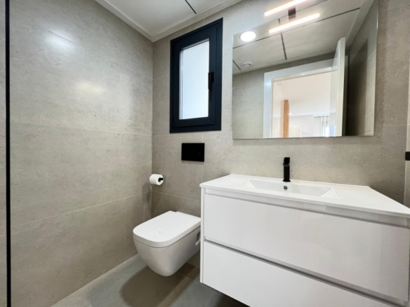 Villa en venta obra nueva 2 habitaciones en Benferri