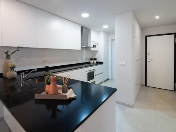 Bungalow en venta con garaje primera línea en Pulpi