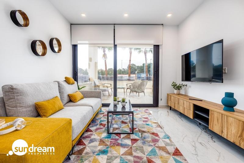 g_42362-12-3 Bungalow de planta alta con 2 dormitorios a la venta en Lo Marabú, Ciudad Quesada