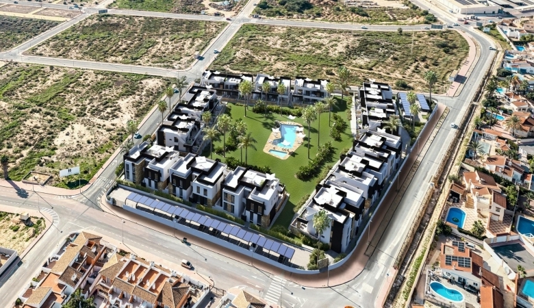 Bungalow de planta alta con 2 dormitorios a la venta en Lo Marabú, Ciudad Quesada
