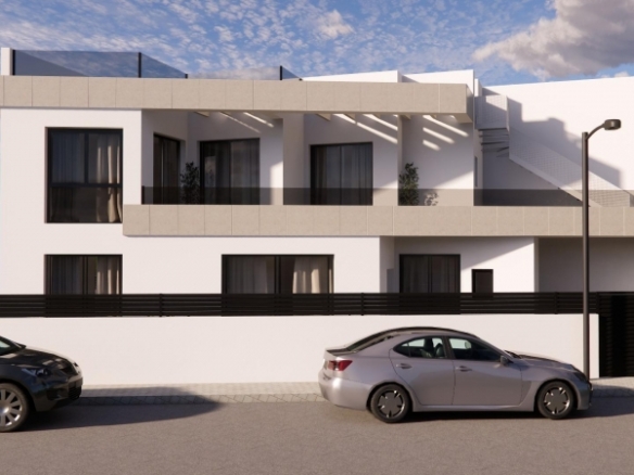 Adosado de nueva construcción con 3 dormitorios y piscina privada a la venta en Rojales