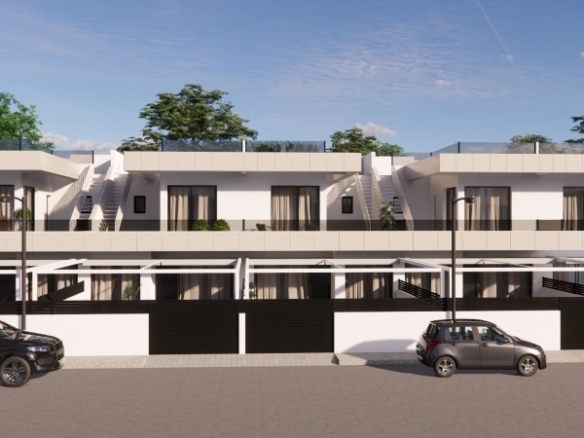Adosado de nueva construcción con 3 dormitorios y piscina privada a la venta en Rojales