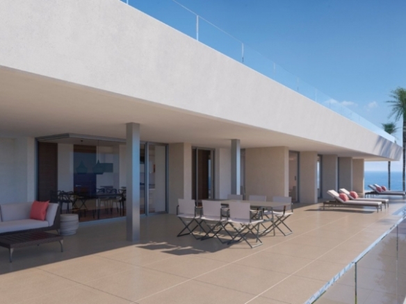 Villa de lujo con 6 dormitorios, piscina infinity y fantásticas vistas al mar en Benitachell(Alicante)