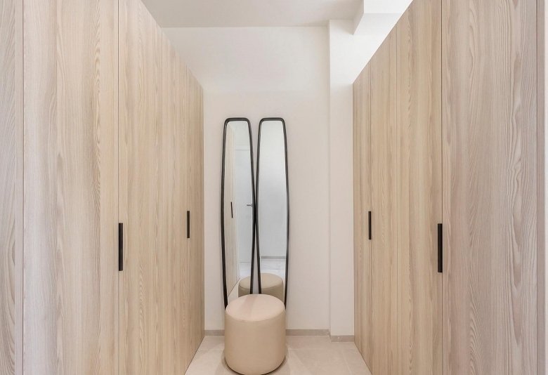 Villa de nueva construcción con 3 dormitorios y piscina privada en venta en Los Alcazares.
