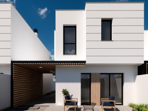 Villa de nueva construcción con 3 dormitorios y piscina privada en venta en Los Alcazares.