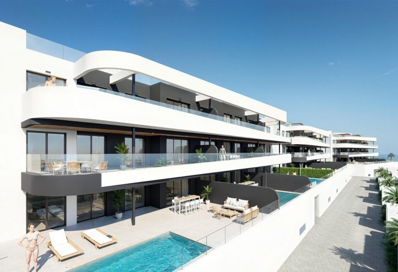 Ático de nueva construcción con 2 dormitorios frente al campo de golf en La Serena Golf en Los Alcázares