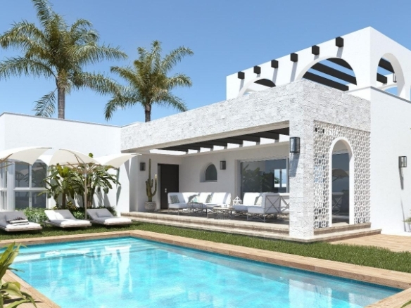 Villa en una sola planta con 3 dormitorios, piscina privada y gran sótano en Ciudad Quesada