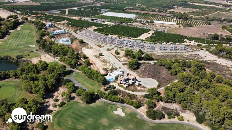 Bungalow de planta baja con 3 dormitorios a la venta en Golf Resort – Pilar de la Horadada