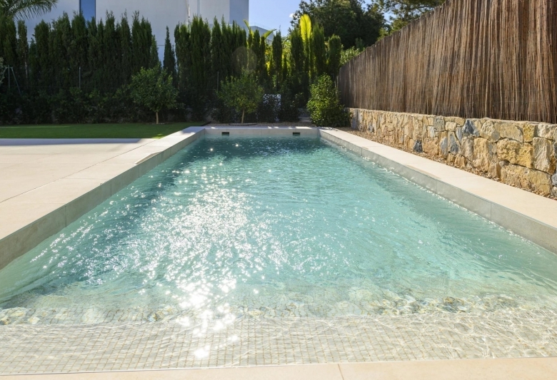 Villa exclusiva de 3 dormitorios a la venta en el prestigioso Resort de Golf Las Colinas(Alicante)