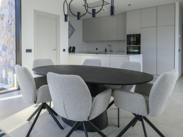 Villa exclusiva de 3 dormitorios a la venta en el prestigioso Resort de Golf Las Colinas(Alicante)
