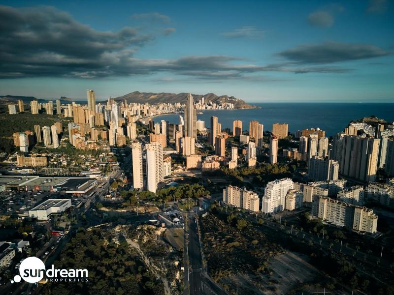 g_43001-16-16 Apartamento de nueva construcción con 3 dormitorios a solo 900m de la playa en Villajoyosa