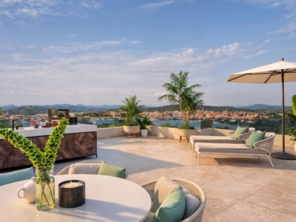Exclusiva villa de lujo en primera línea de mar a la venta en  Cabo de Palos