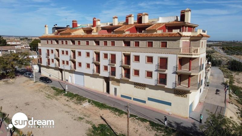 Apartamento moderno de 3 dormitorios a la venta en Avileses(Murcia)