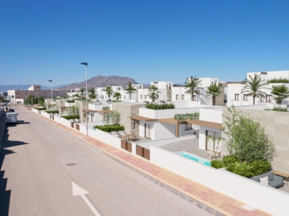 Villa pareada de 3 dormitorios con solarium a solo 950m de la playa en Puerto de Mazarrón