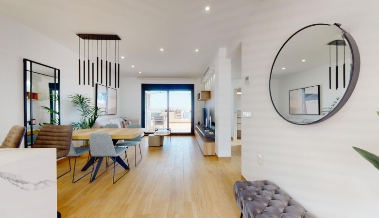 Bungalow de planta baja con 2 dormitorios y 2 amplias terrazas en Los Balcones(Torrevieja)