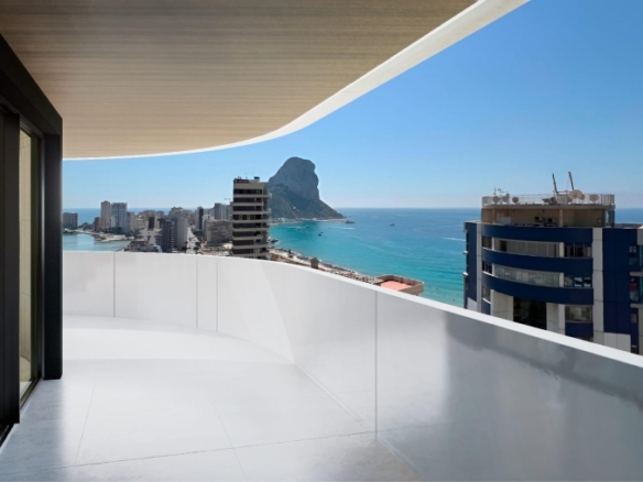 Apartamento de 2 dormitorios a solo 3 minutos de la playa a la venta en Calpe