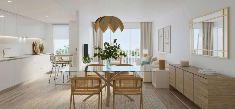 Ático de 3 dormitorios a la venta a tan solo 800m de la playa del centro y del puerto en Jávea