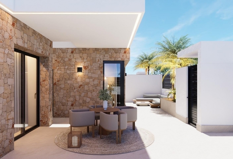 Villa de lujo con 4 dormitorios y piscina privada con jacuzzi a la venta en San Pedro del Pinatar