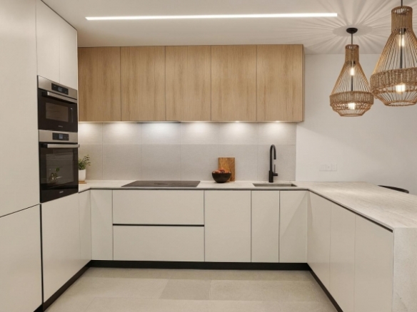 Exclusiva villa de 3 dormitorios con piscina privada a la venta cerca de la playa en Los Alcázares