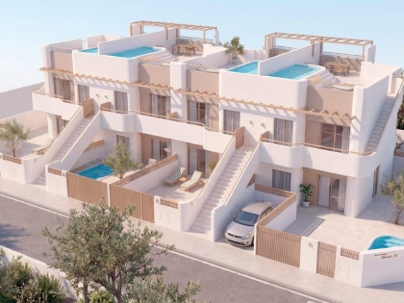 Bungalow de planta baja de 2 dormitorios con piscina privada a la venta en Pilar de la Horadada